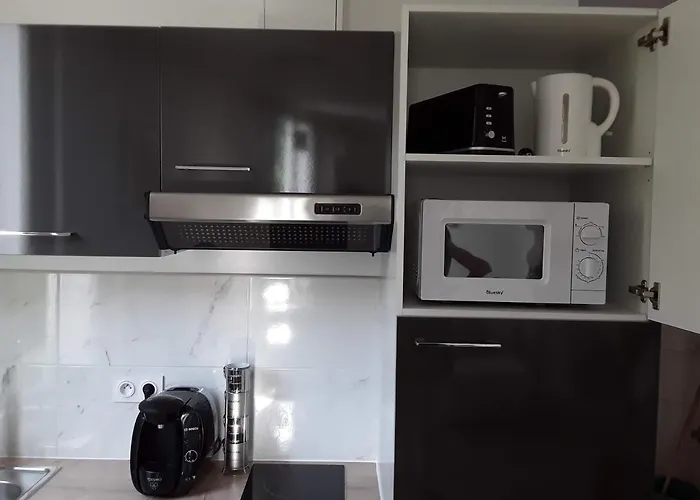 35m2 Au Mourillon, A 200m De La