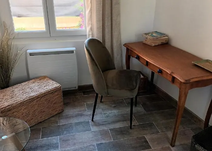 35m2 Au Mourillon, A 200m De La 아파트 툴롱