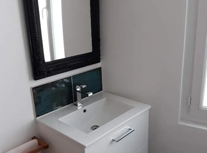 35m2 Au Mourillon, A 200m De La